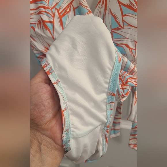 Vince Camuto Blue and Orange Patterned Swimwear - Picture 4 of 5